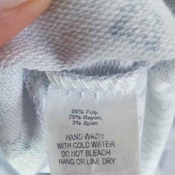 Long Sleeve Paisley Dress - Picture 6 of 6